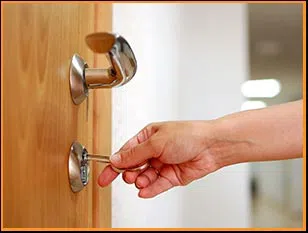 Nashville Community Locksmith Nashville, TN 615-510-3148 - 3-apartment-lock